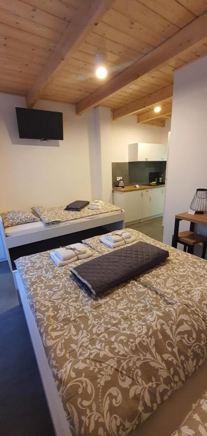 Hotel Dom Pod Groniem à Rzyki Extérieur photo