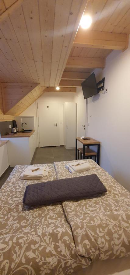 Hotel Dom Pod Groniem à Rzyki Extérieur photo